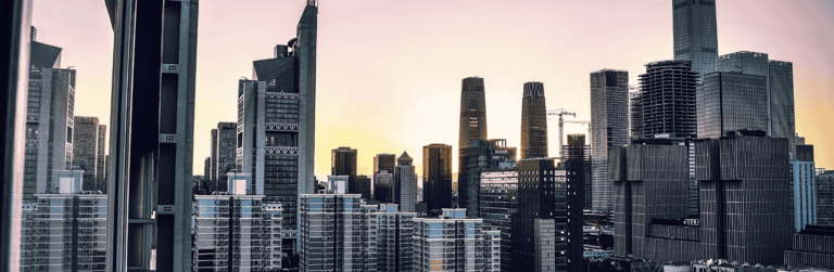 How-to-Balance-an-MBA-with-Building-a-Business-1.png