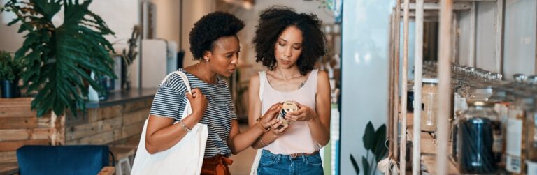 the-psychology-behind-consumer-behavior-what-mba-must-know.jpg